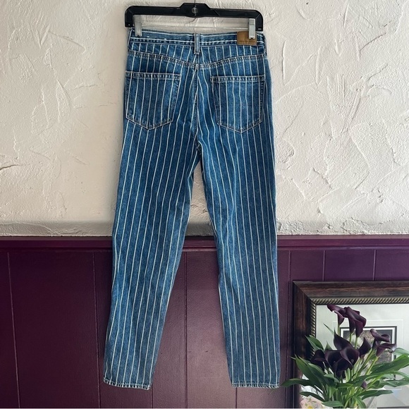 AMERICAN Eagle Pinstripe Jeans size 2 - Picture 2 of 6